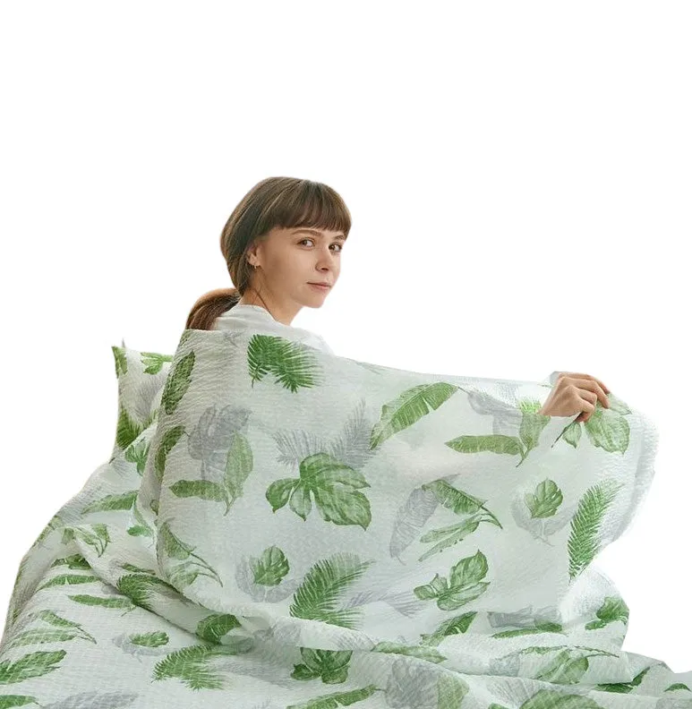 ICINOO Cool Summer Blanket Green Blue Color Lightweight Home Decor Single Size House Bedding Comfortable Bed Covers