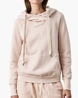 LISSE FITTED PULLOVER HOODY IN PEARL