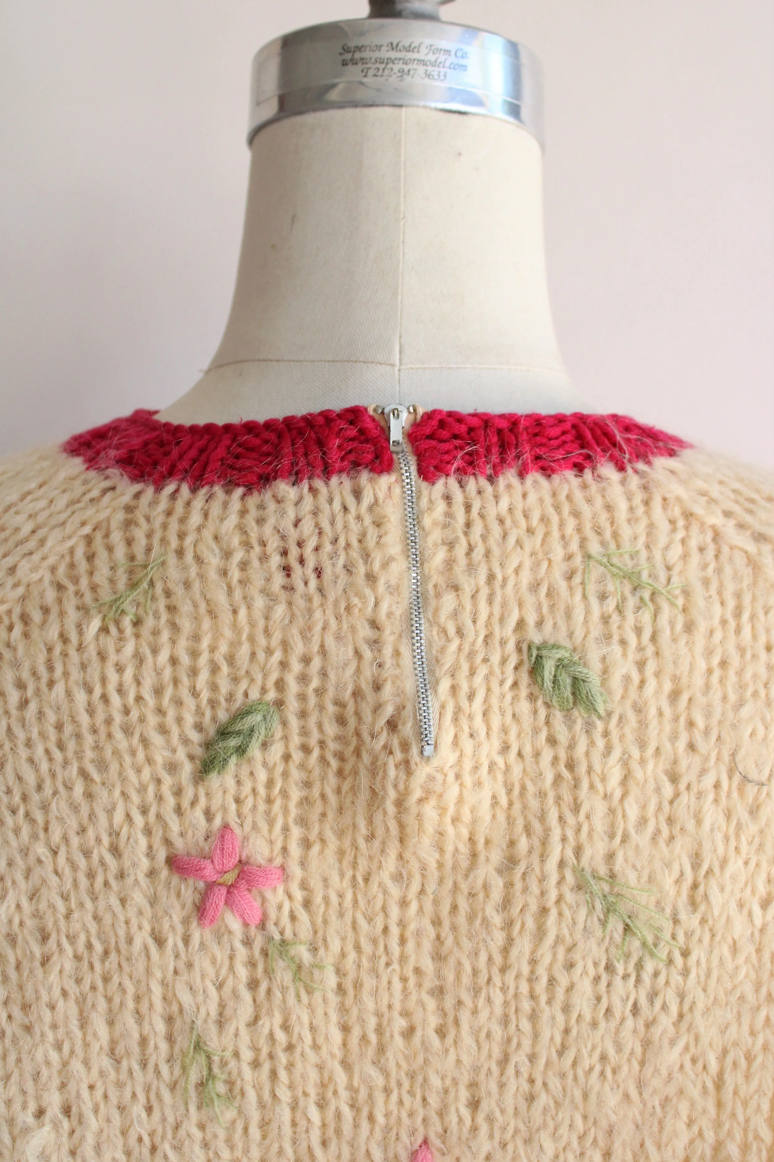 Vintage 1960s Ilaria Handknit Embroidered Sweater